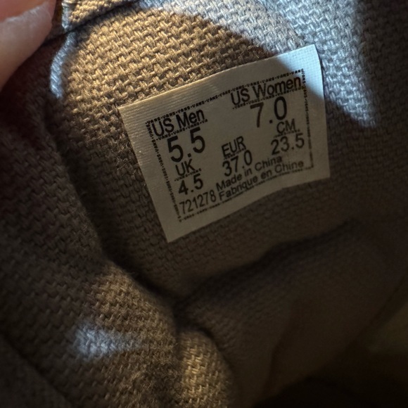 Vans X Amirah Kassem “Flour Shop” Silver Glitter Sprinkles And Smiles Sneakers - Picture 2 of 11